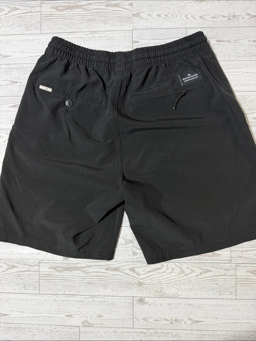 Quiksilver Men's Black Elastic-Waist Athletic Trunks
